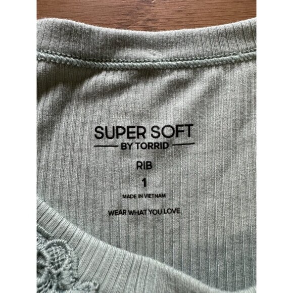 Torrid Super Soft Light Rib Knit Granite Green Tank Top Plus Sz 1X Lace Trim NWT - Picture 3 of 11